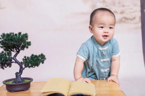 图木舒克7个月的宝宝